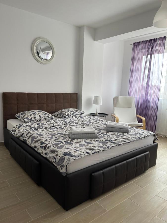 Zeini - Garsoniera Constanta Apartment Екстериор снимка